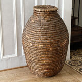 "bourgne" in braided straw
