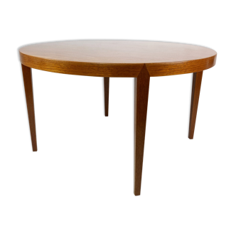 Coffee table in teak designed by Severin Hansen for Haslev Furniture in the 1960s