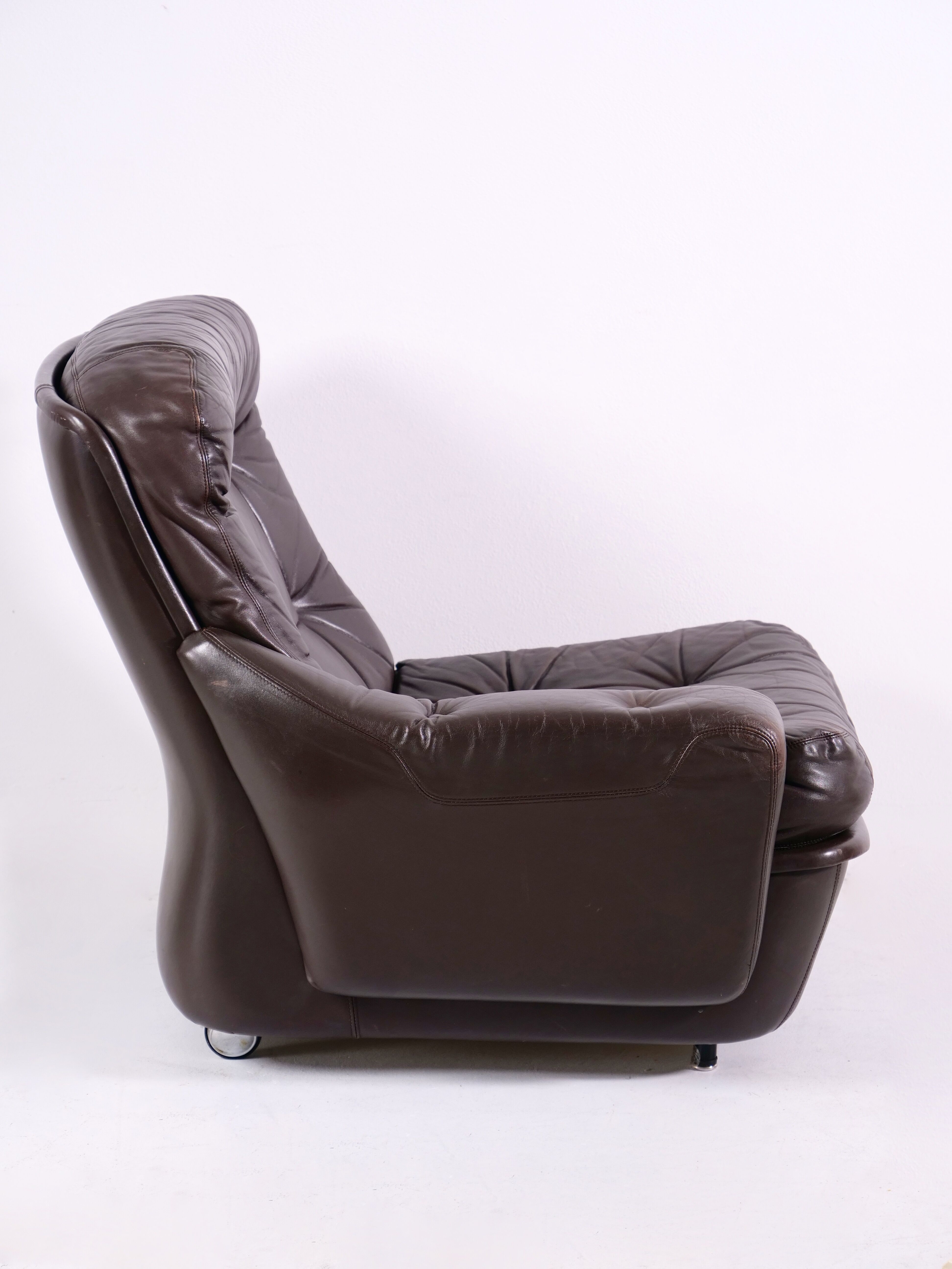 Modular leather sofa by michel cadestin for airborne