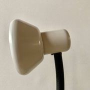 Lampe de bureau métallique vintage blanche et noire