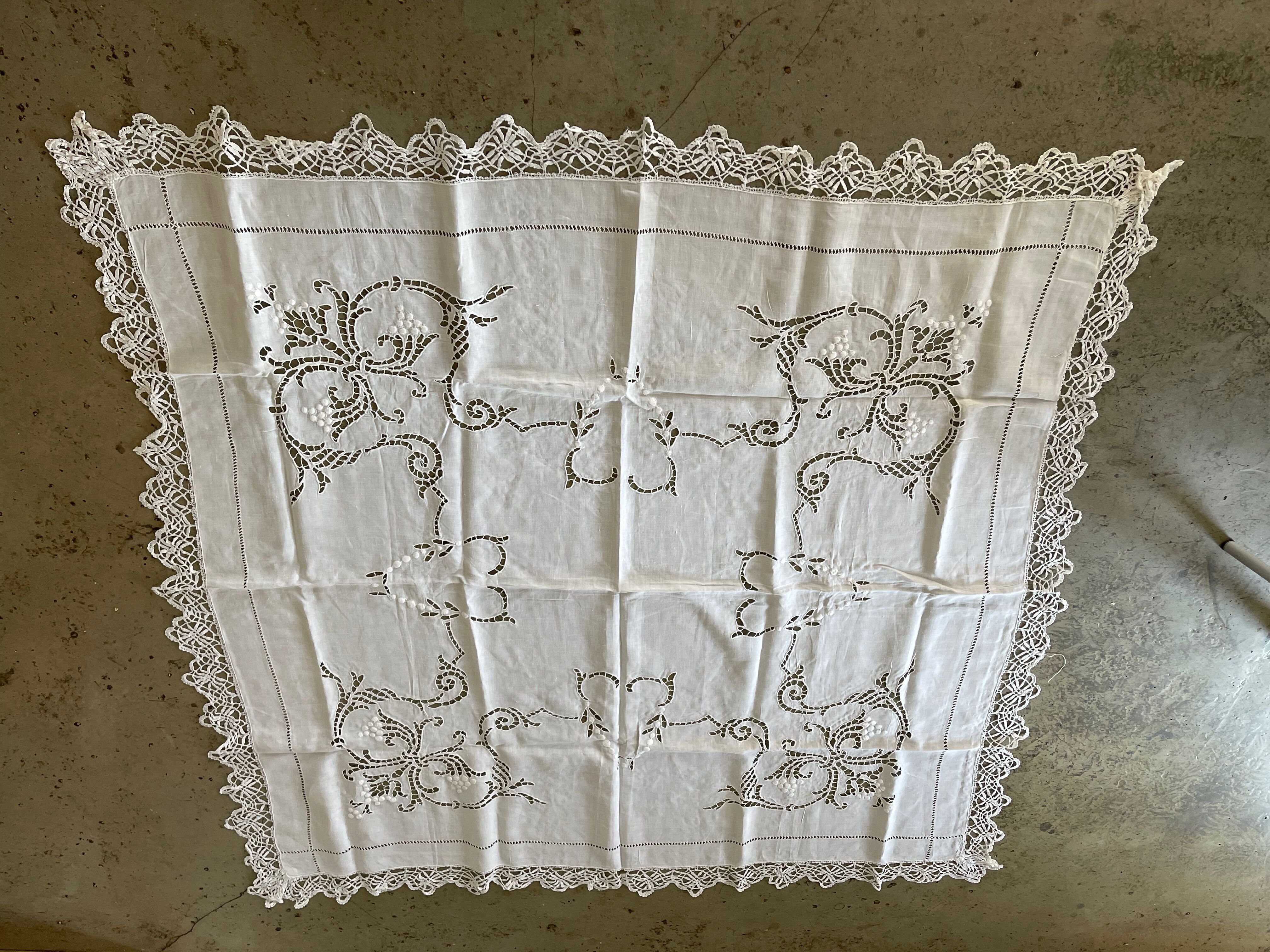 Old embroidered square tablecloth bordered bobbin lace
