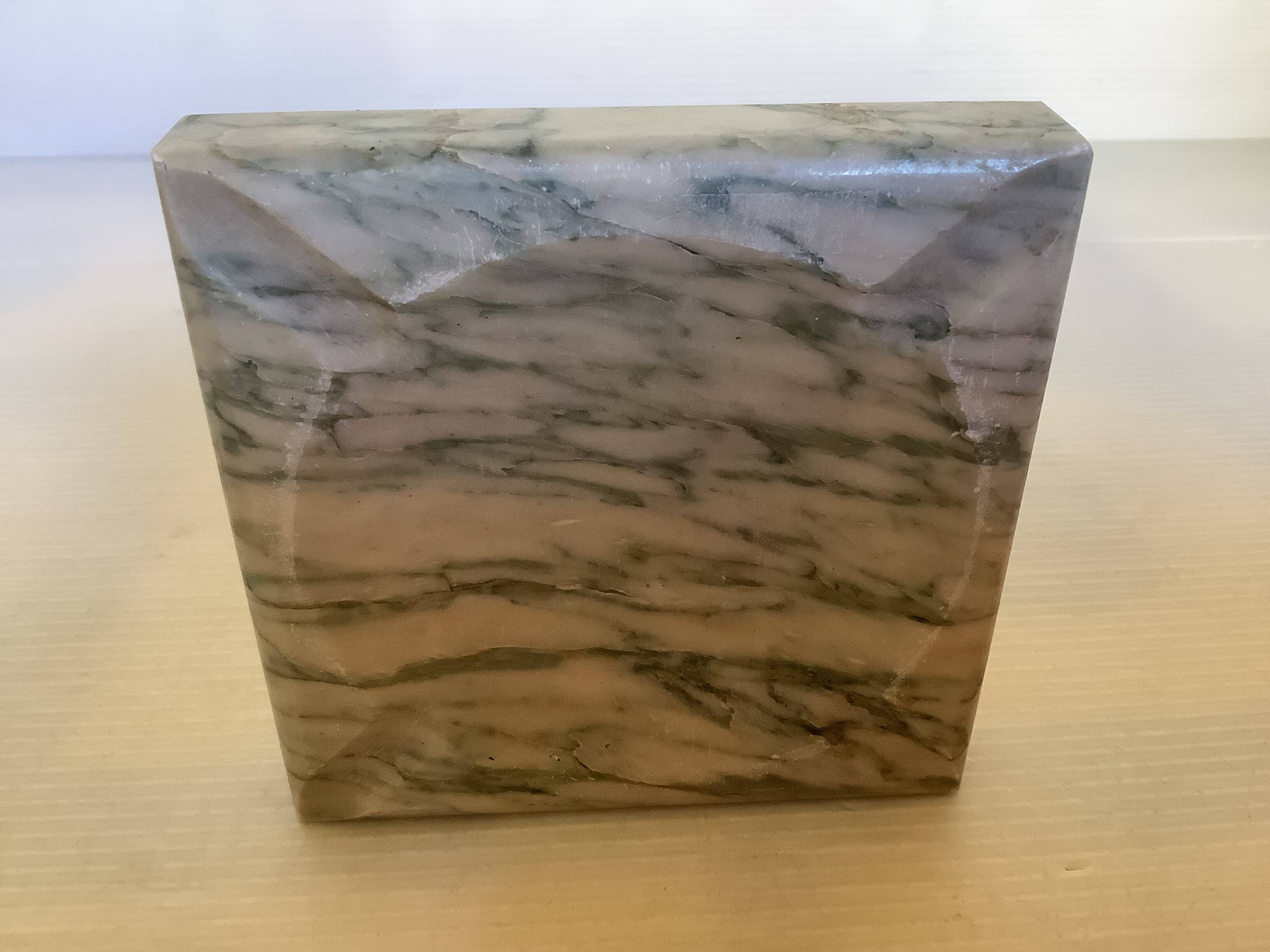 Ashtray bowl in veined green alabaster