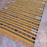 Tapis Kilim Berbère Jaune Fait Main 226 X 150