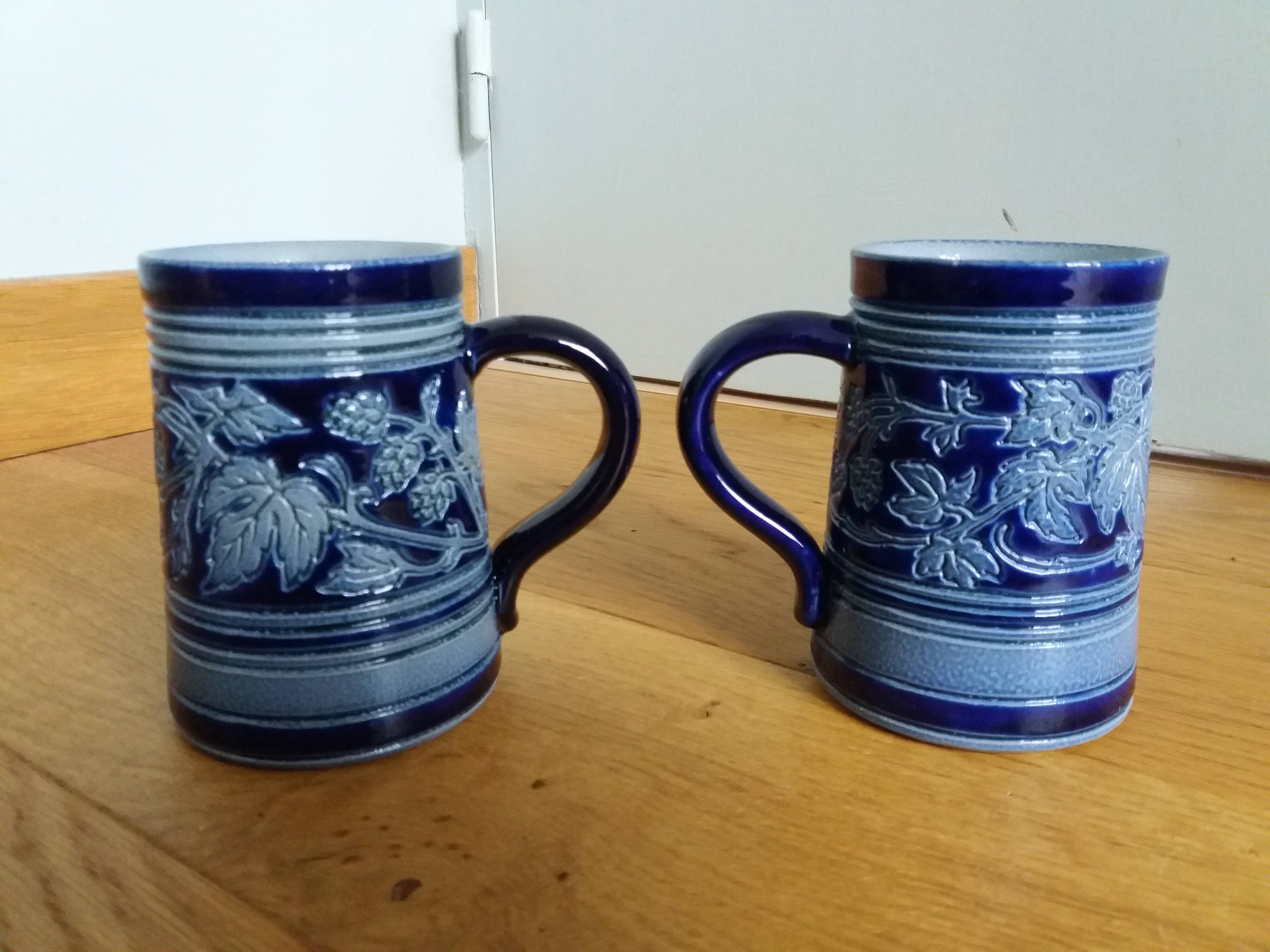 Mug cup in Alsace Betschdorf sandstone signed Krumeich Remmy