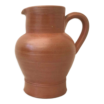 Bonny sandstone water jug
