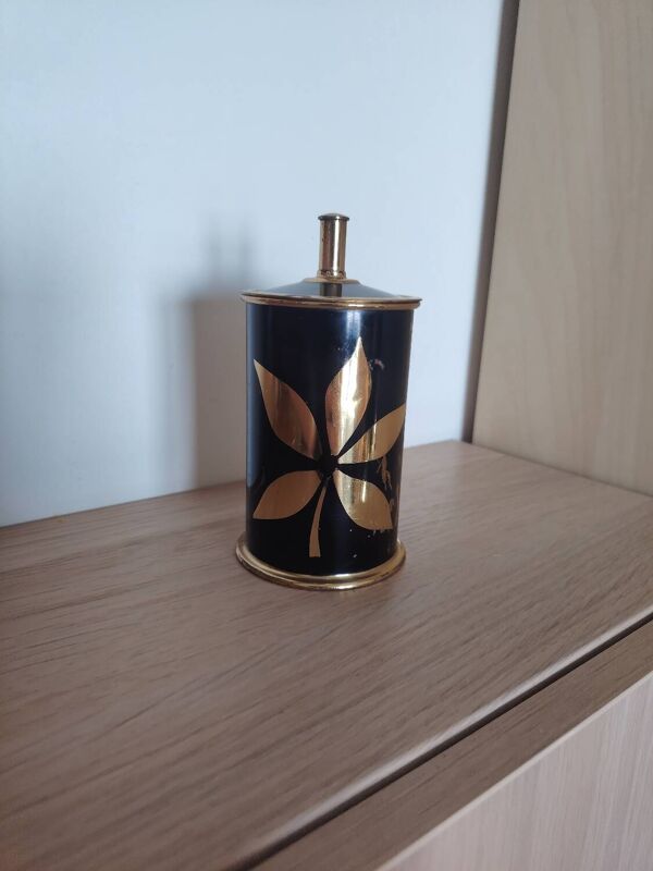 Distributeur de cigarettes