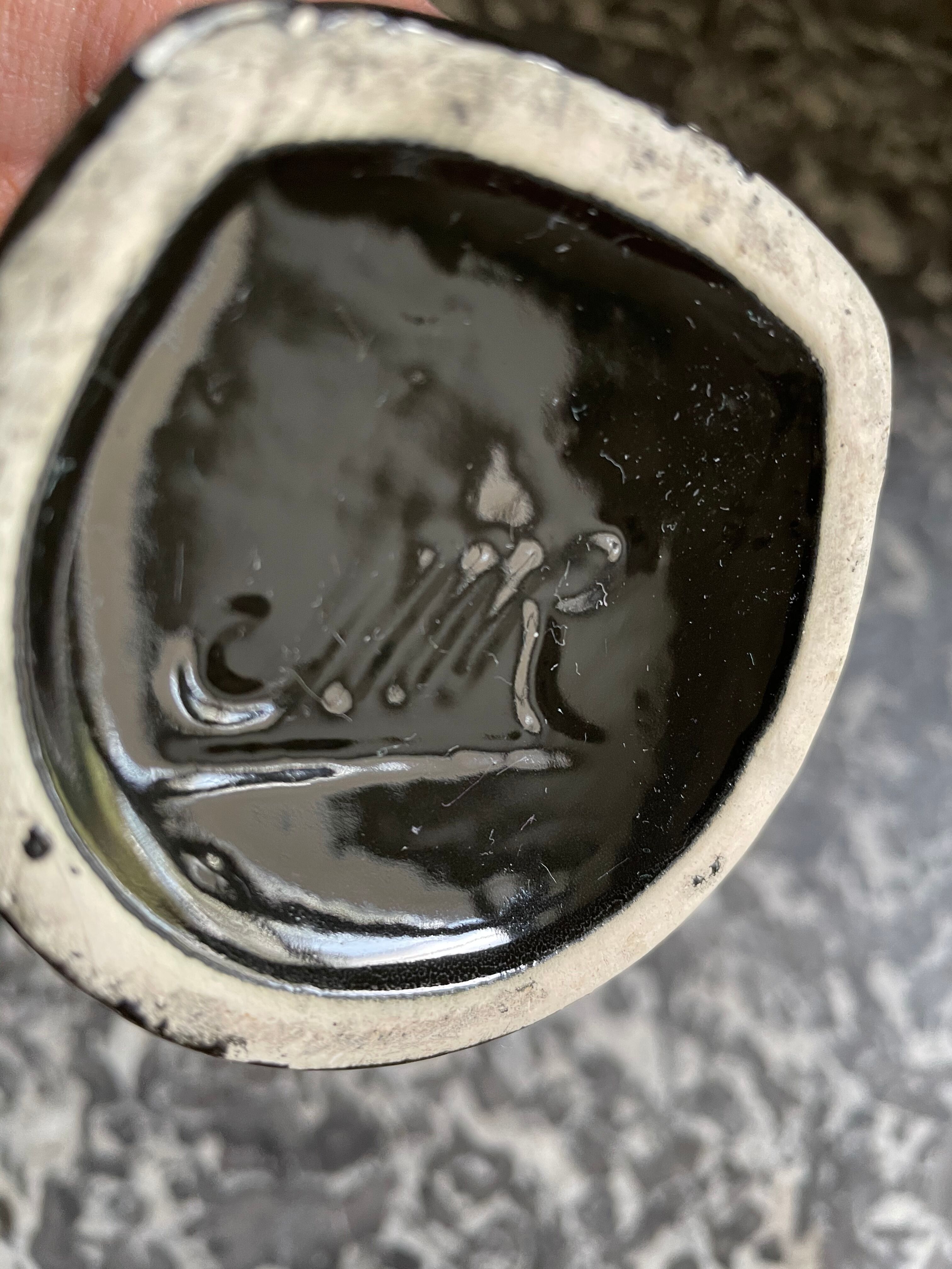 Black ceramic binge hand and cup 1970