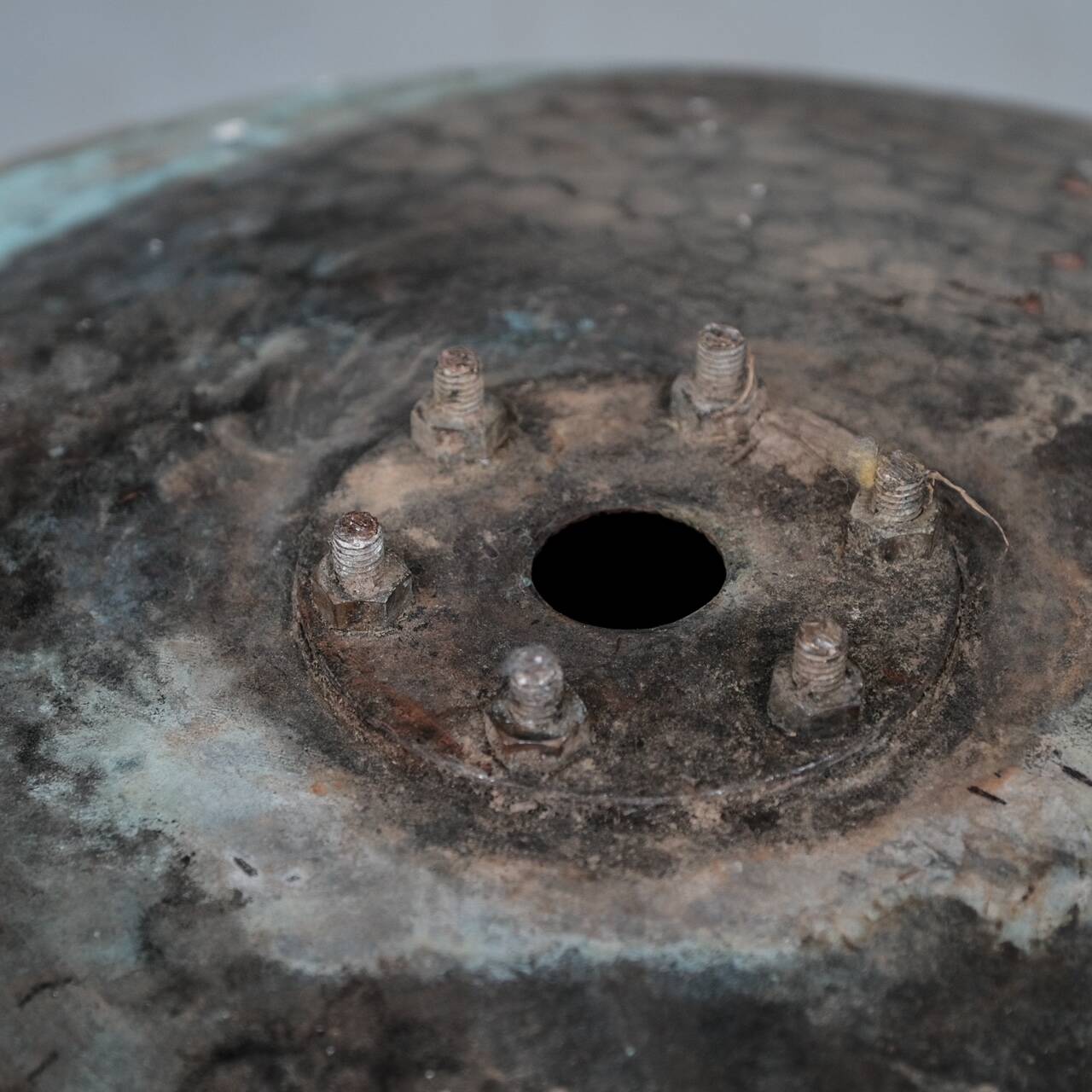 Pot, jardinière en cuivre antique, France