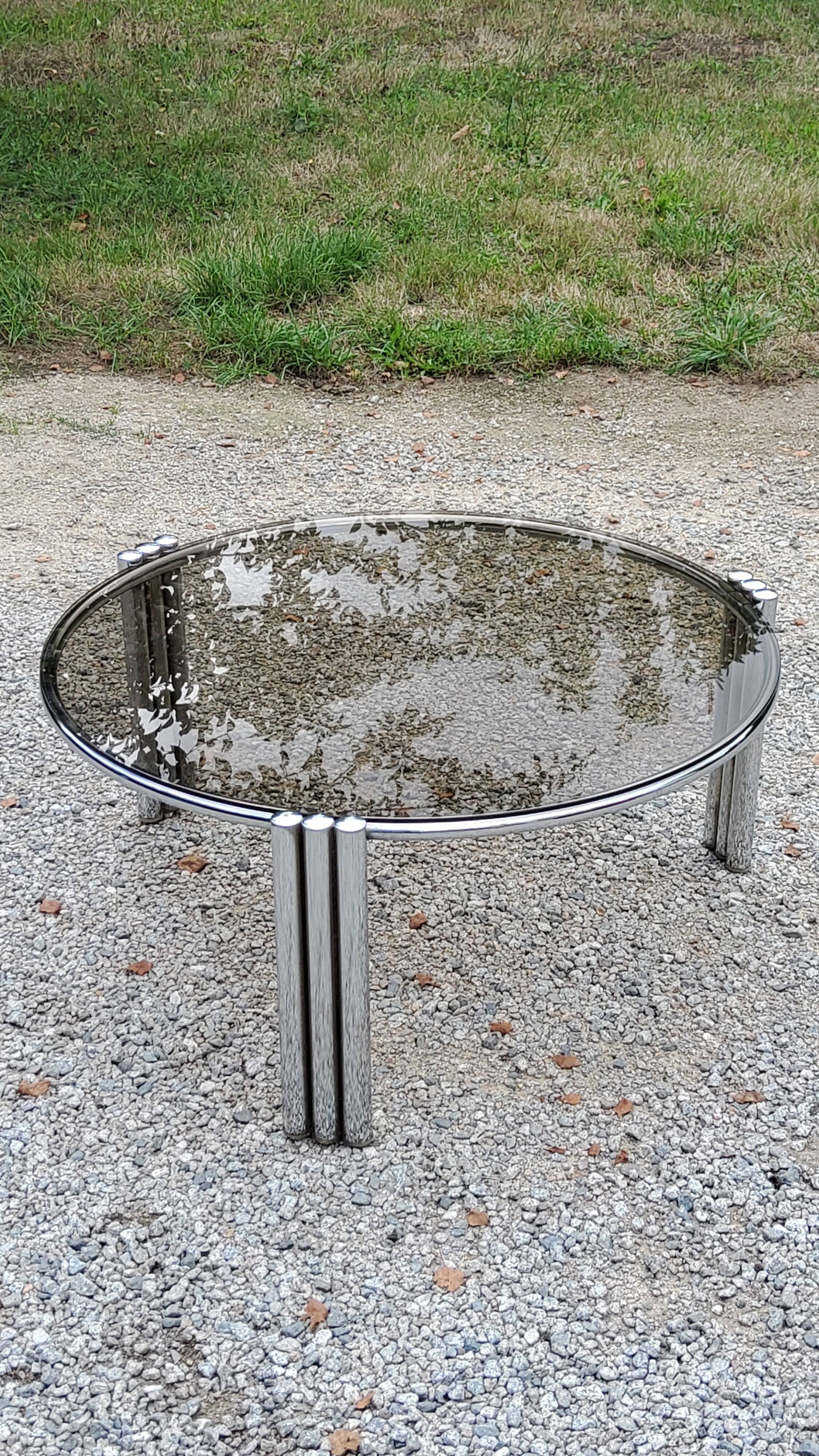 Coffee table design of the 70s smoked glass base chrome Diameter 84cm