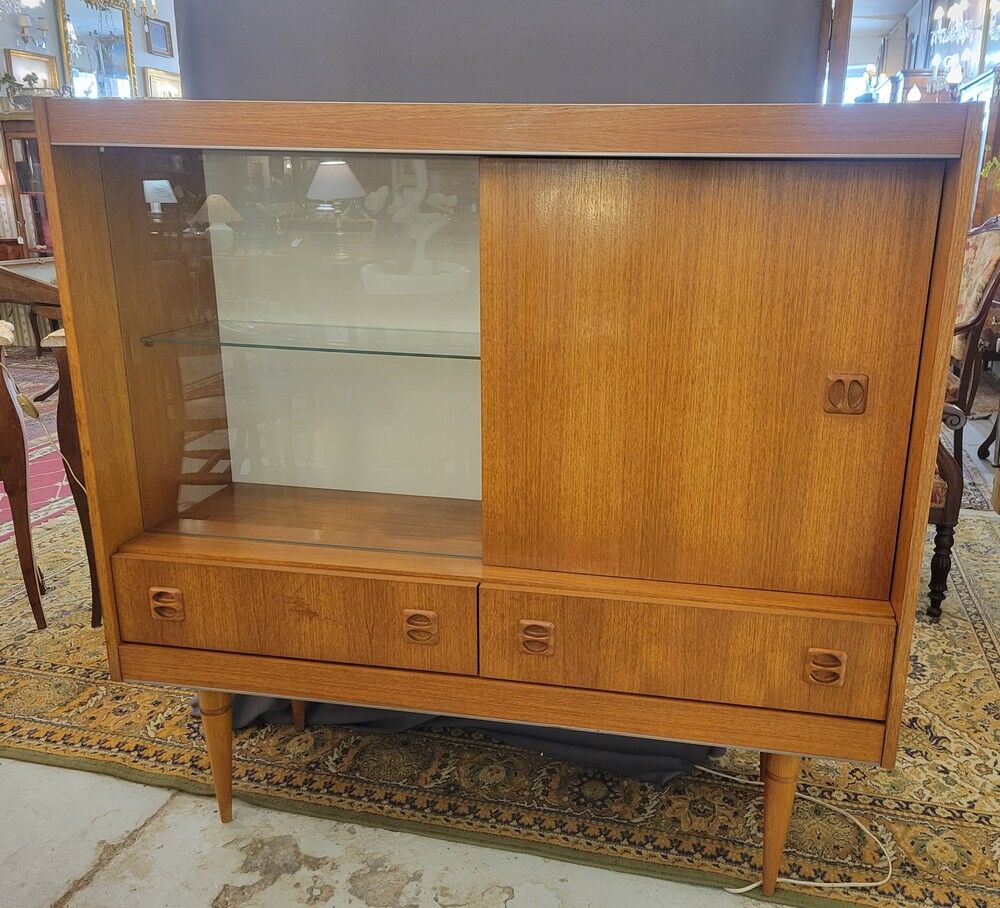 Scandinavian display cabinet