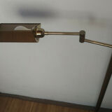 Articulated brass lamppost