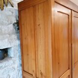 School cabinet