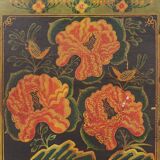 Malle ancienne en bois avec illustrations de pivoines, Chine, vers 1900