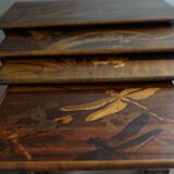 Lot de 4 tables gigognes signées Emile Gallé