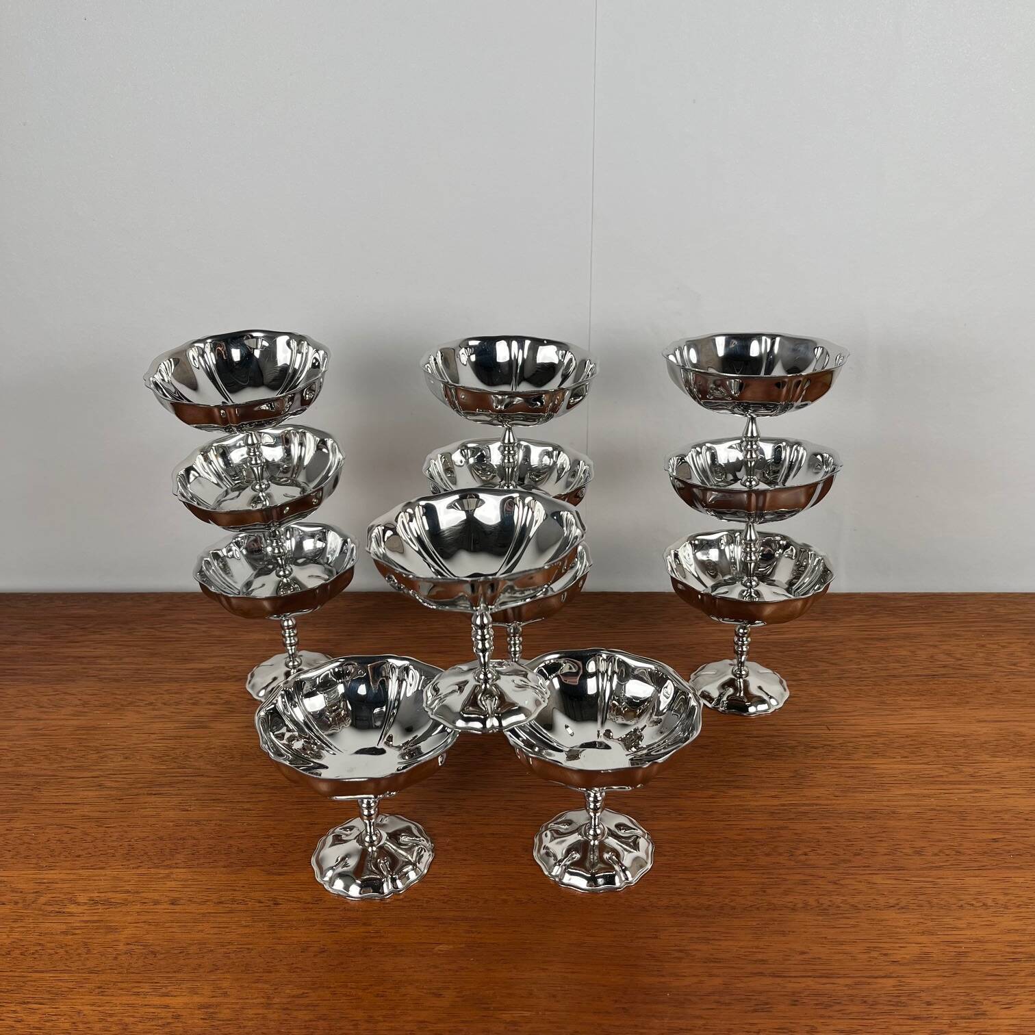 Set of 12 stainless steel ice cream cups, flower pattern, high foot