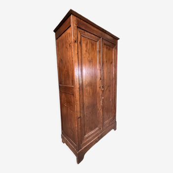 Armoire en sapin