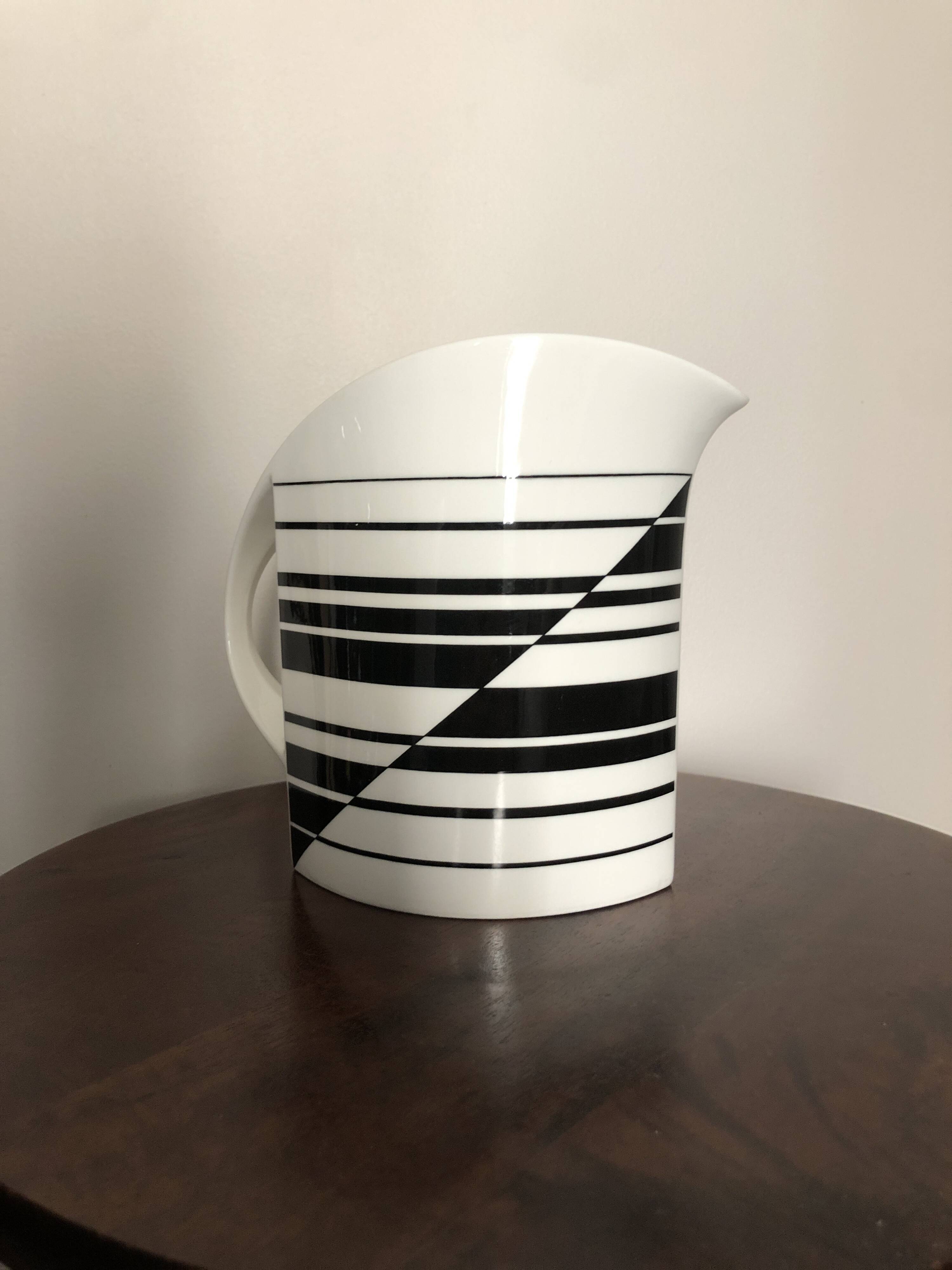 Villeroy & Boch vintage porcelain teapot