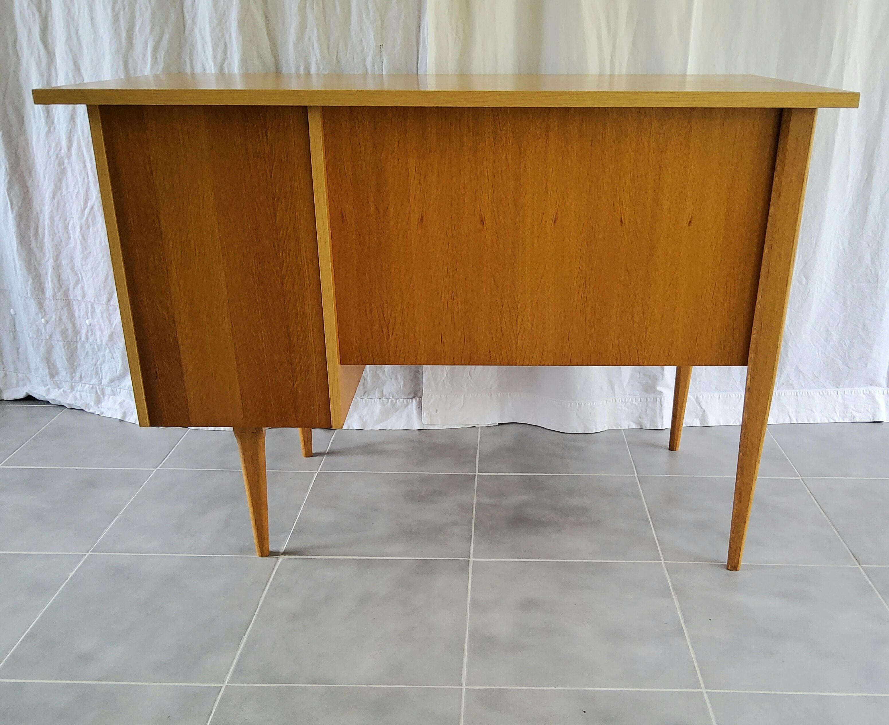 Vintage Scandinavian office