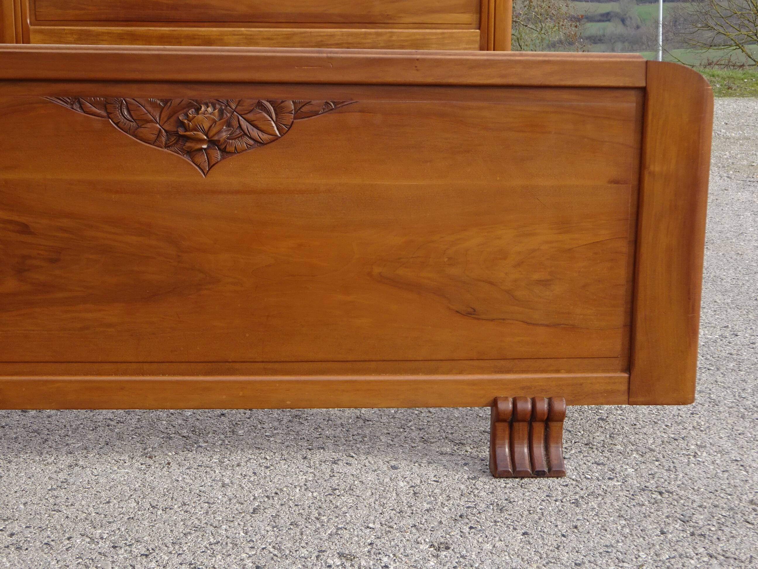 Art Deco walnut bed for 140/190cm base