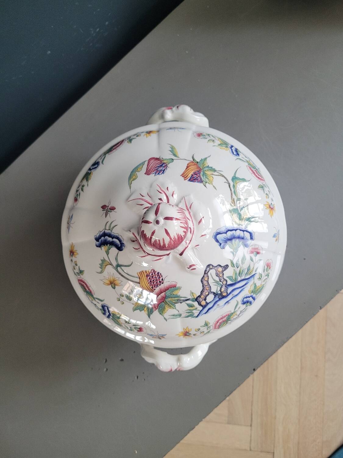 Sarreguemines glazed earthenware soup tureen, Rouen model - dishwasher safe