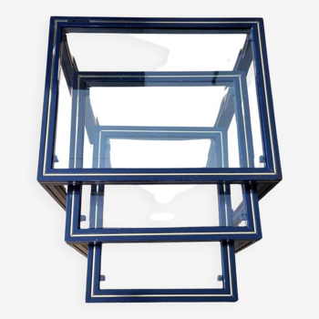 Set de 3 tables gigognes  Pierre Vandel métal laqué bleu et plateau en verre, Français 1970 Vintage
