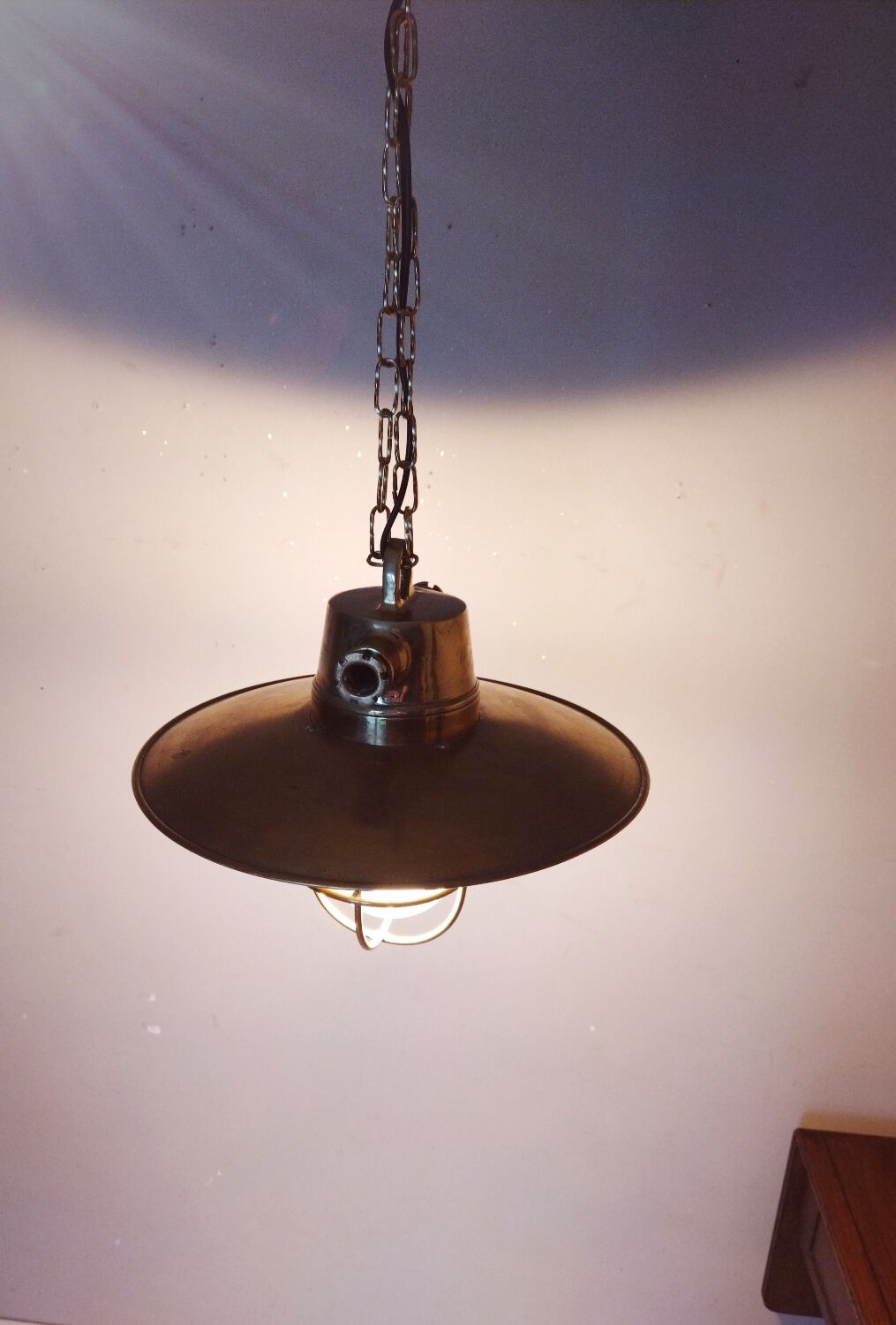 Genuine brass boat suspension