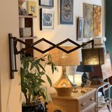 Scandinavian wall lamp in teak, 1960s, with accordion arm.