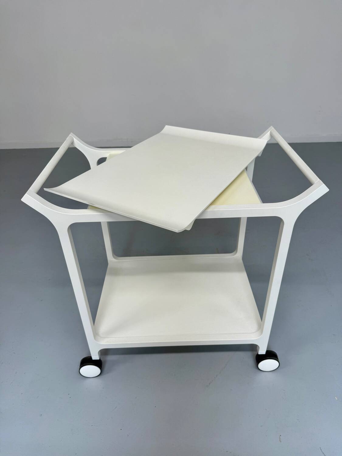 Scandinavian trolley on wheels design Claesson Koivisto Rune Swedese year 90