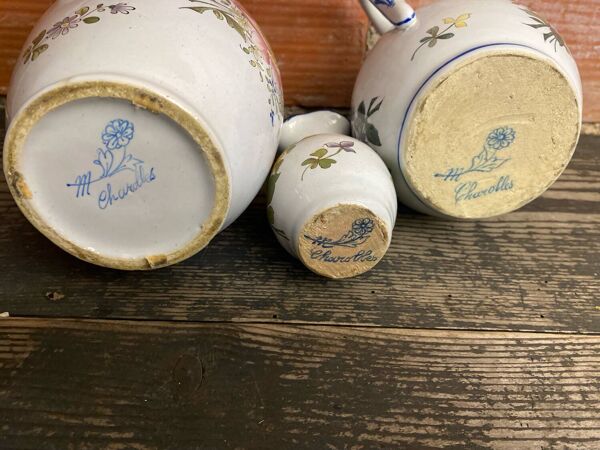 Paire de pichets + vase charolles faïence peinte vintage