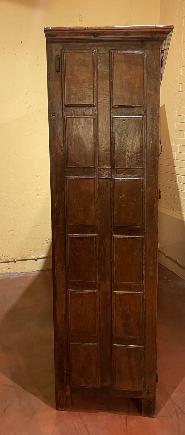 grand meuble 6 portes renaissance espagnole en chêne - 17° siècle