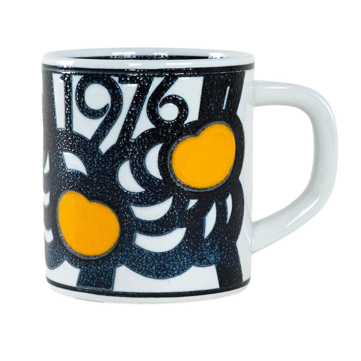 Porcelain mug, Danish design, 1976, manufacturer: Royal Copenhagen