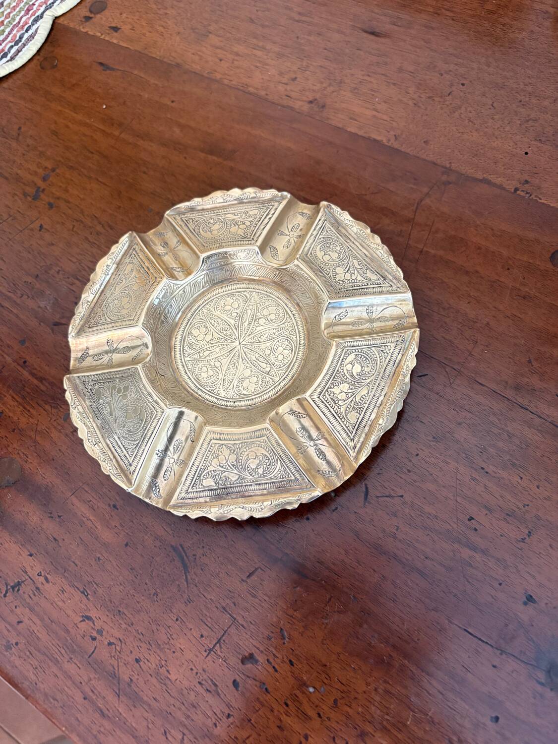 Coupelle cendrier laiton