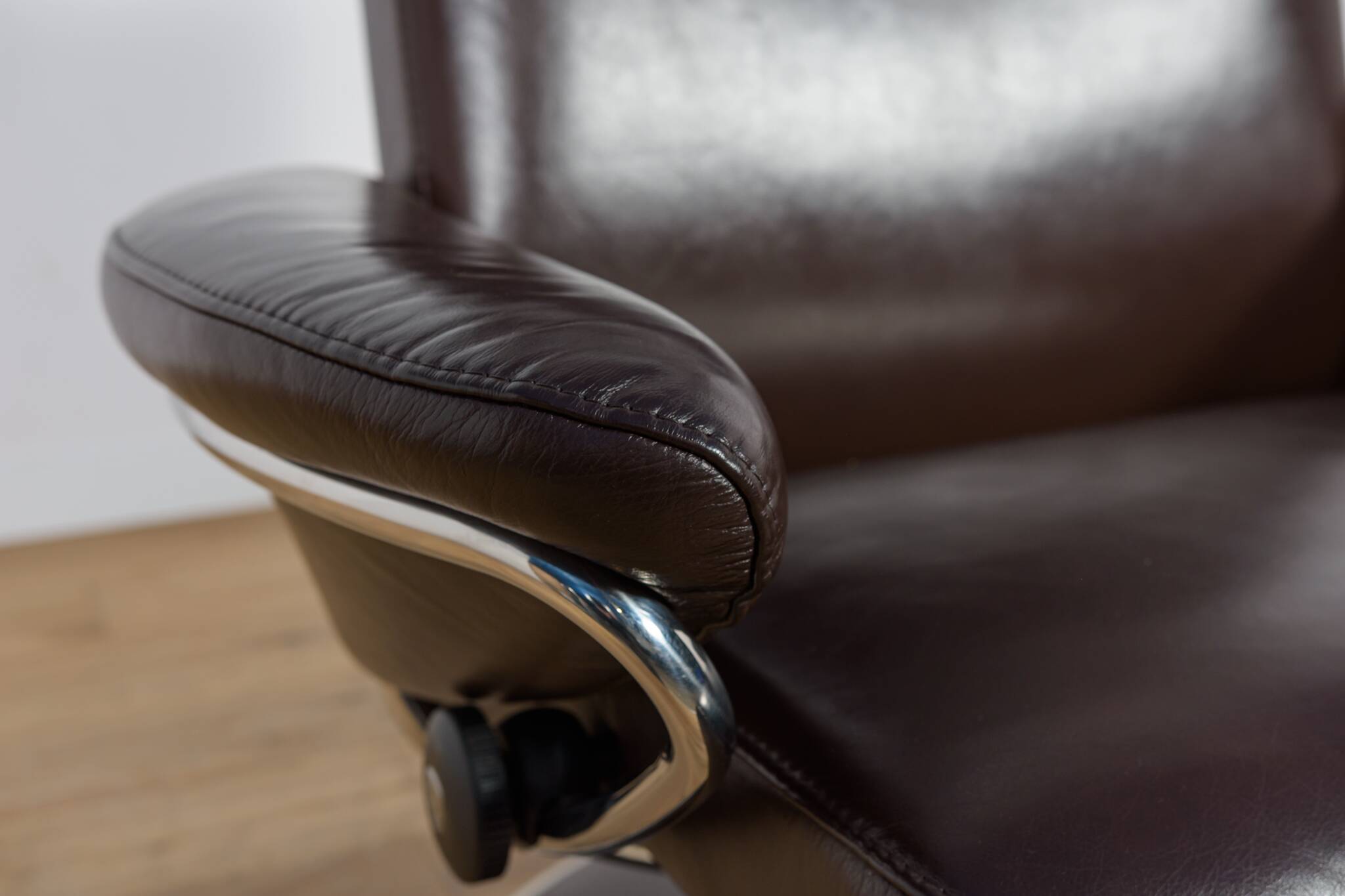 Ergonomic Lounge Chair with Ottoman Model from Ekornes Stressless, 2000s, Set of 2