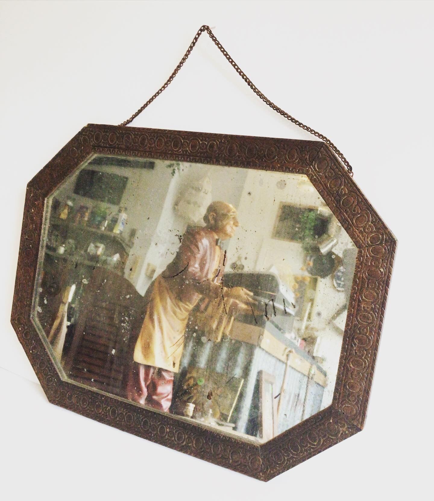Decorated wooden octagonal mirror