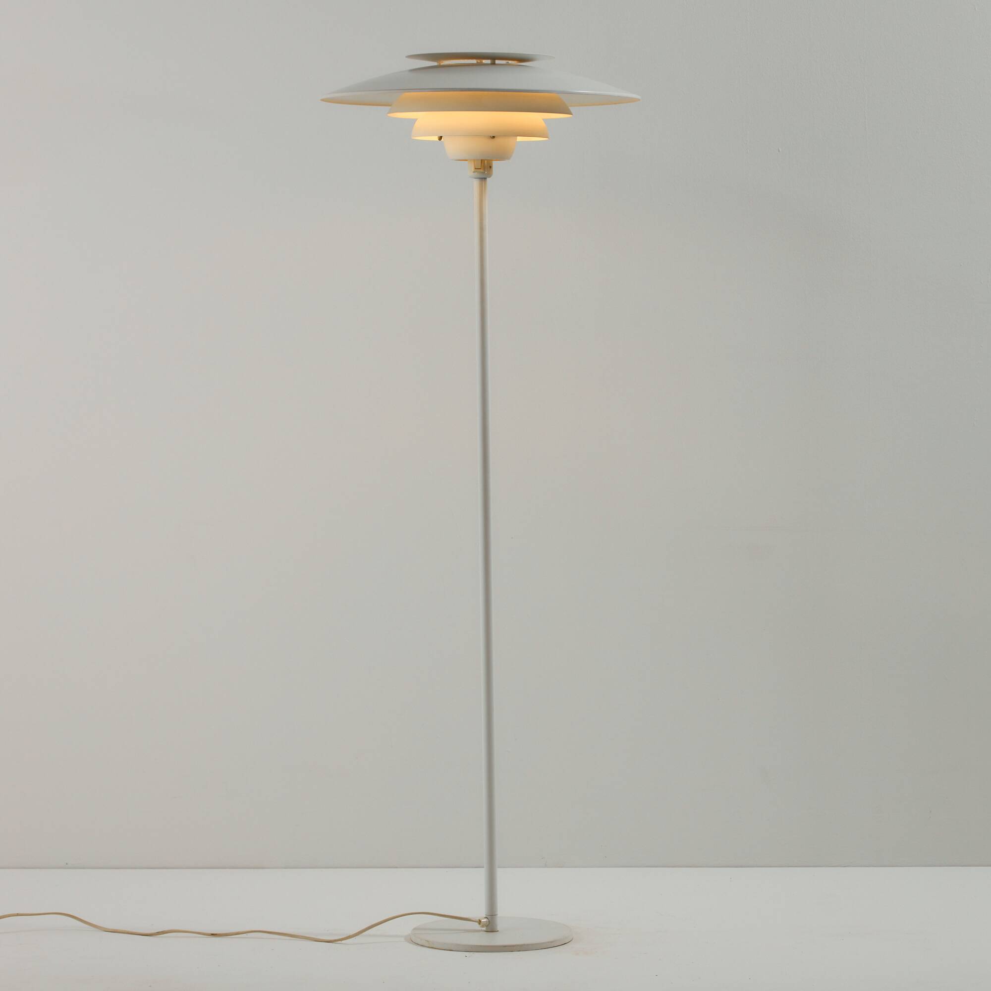 MK10464 1049-G aluminium floor lamp by Jeka Metaltryk