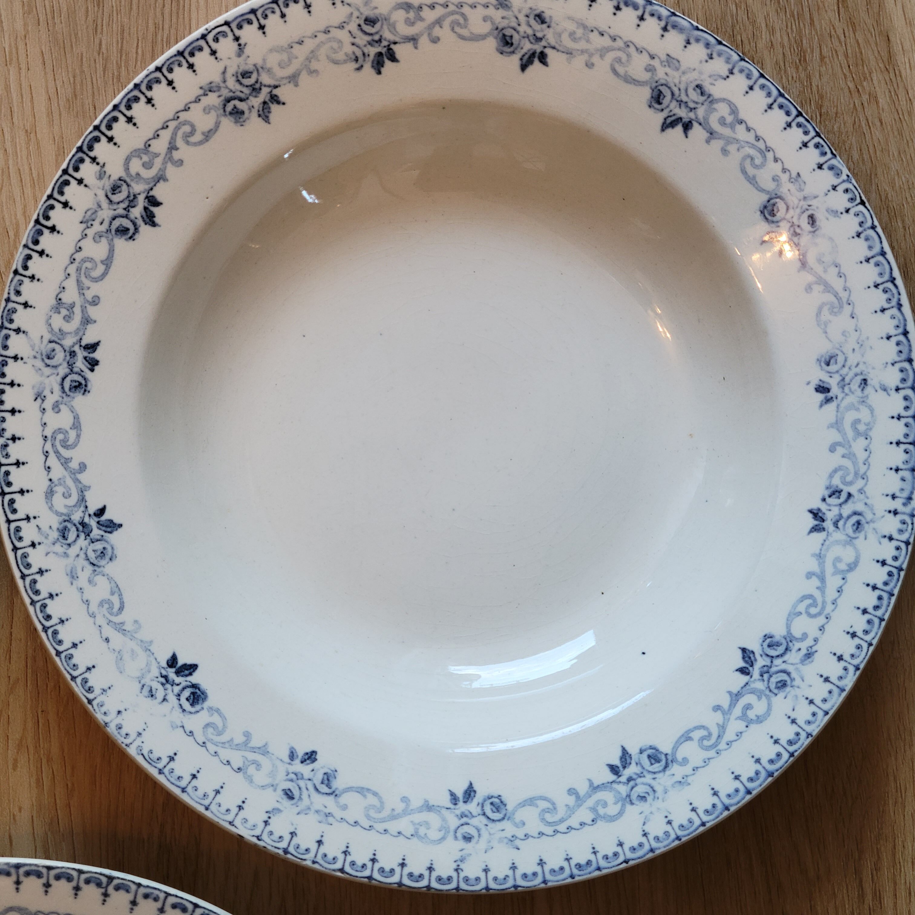 Choisy le Roi Boulenger 3 hollow plates model Parmentier Terre de Fer