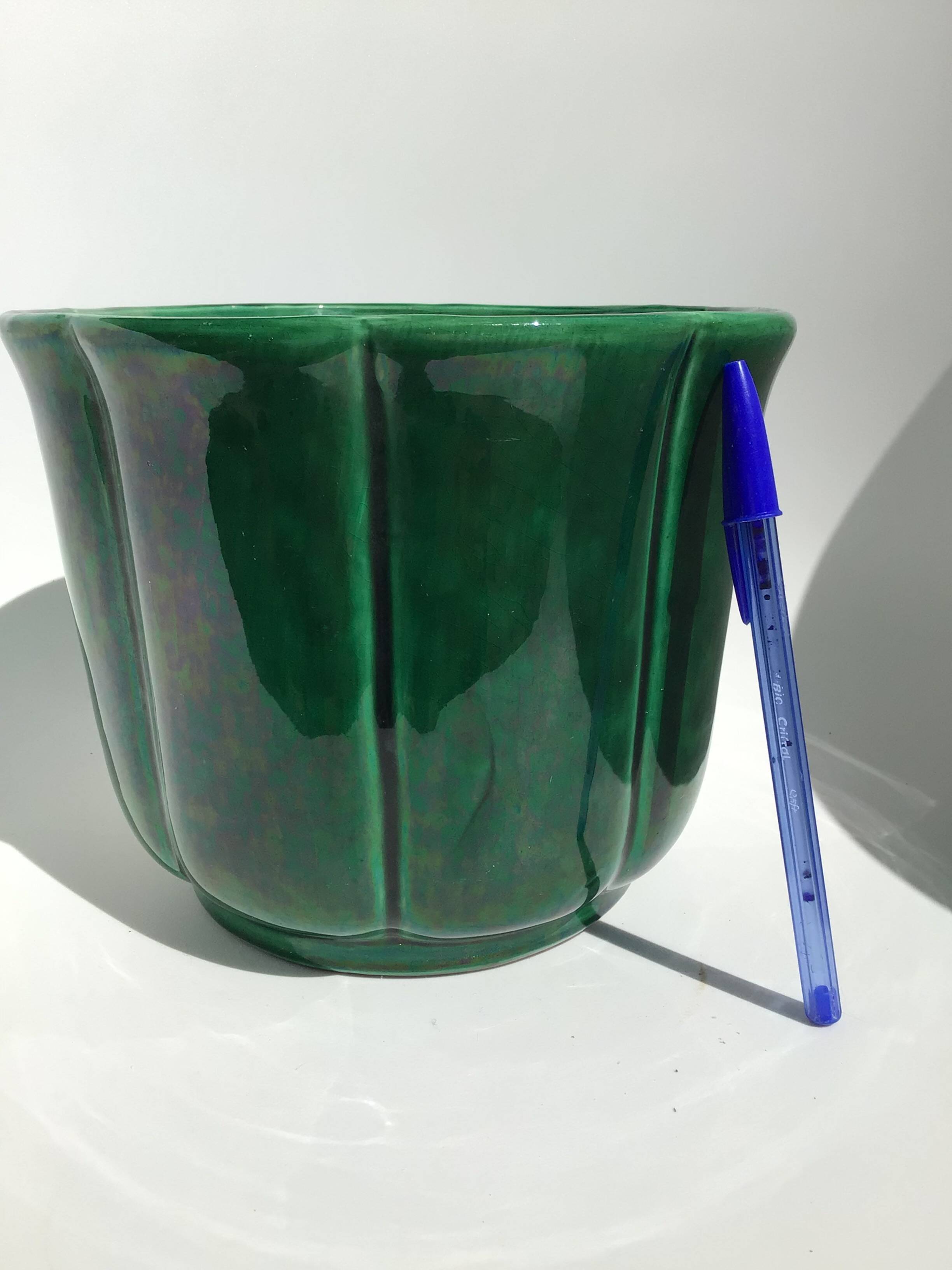 Longchamp tulip flowerpot from the 1930s