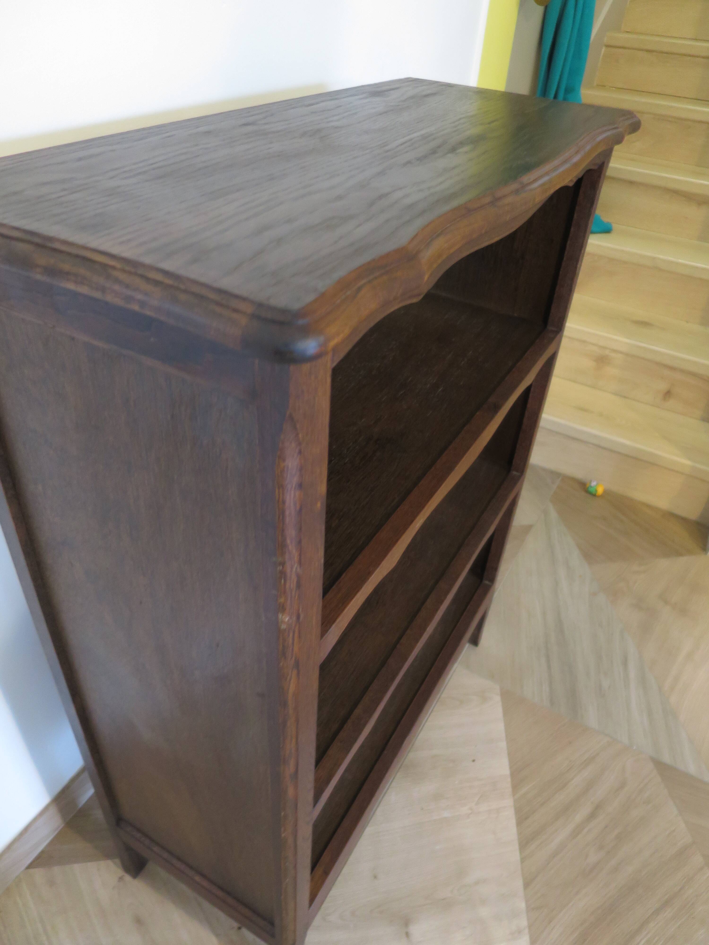 Beautiful oak Bibus - 3 levels - Louis XV style