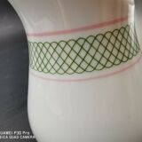 Pichet en porcelaine de Limoges Bernardaud