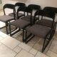 Suite de 6 chaises Baumann « traîneau » retapissées