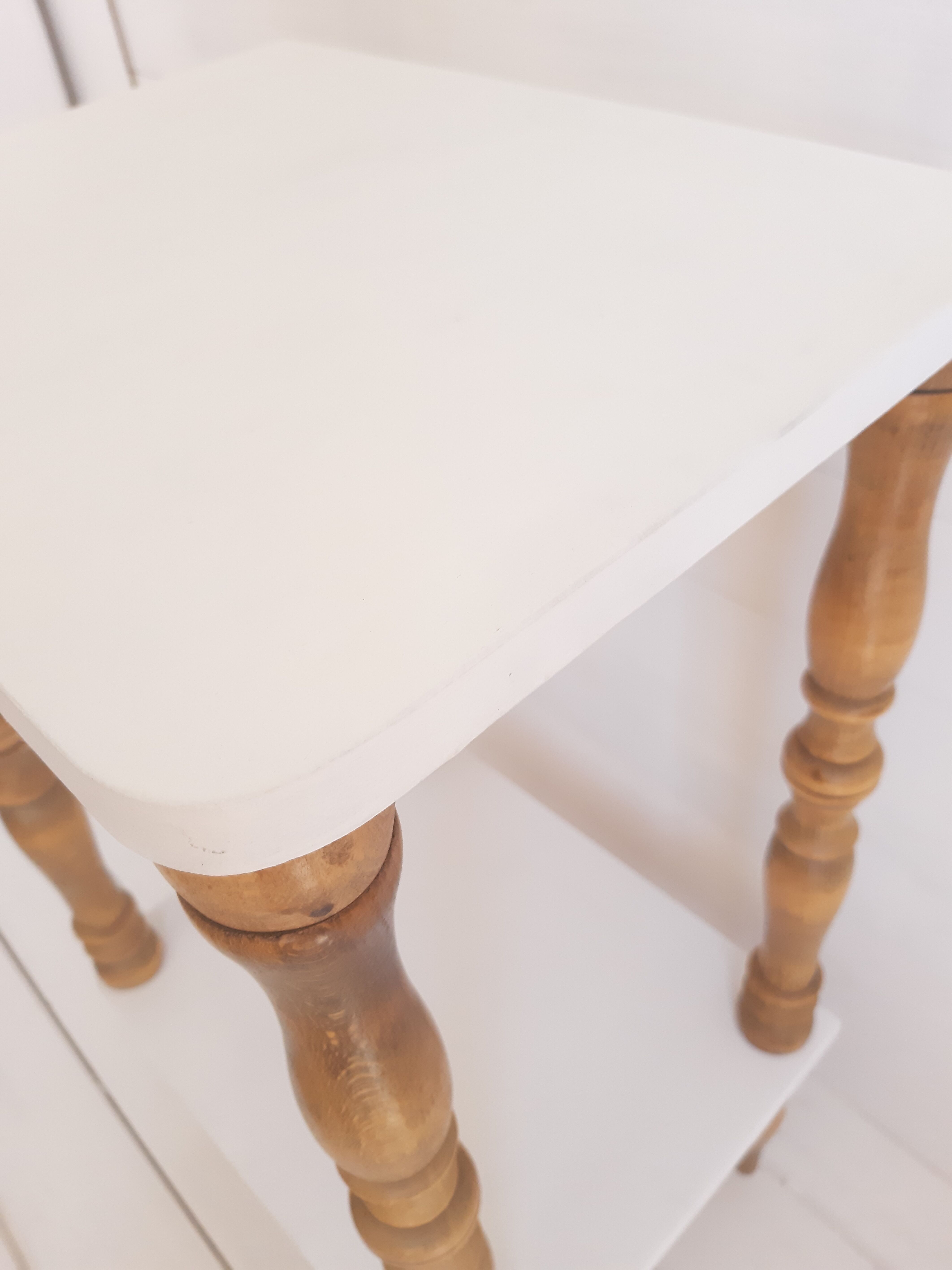 Harness/ console/ plant holder