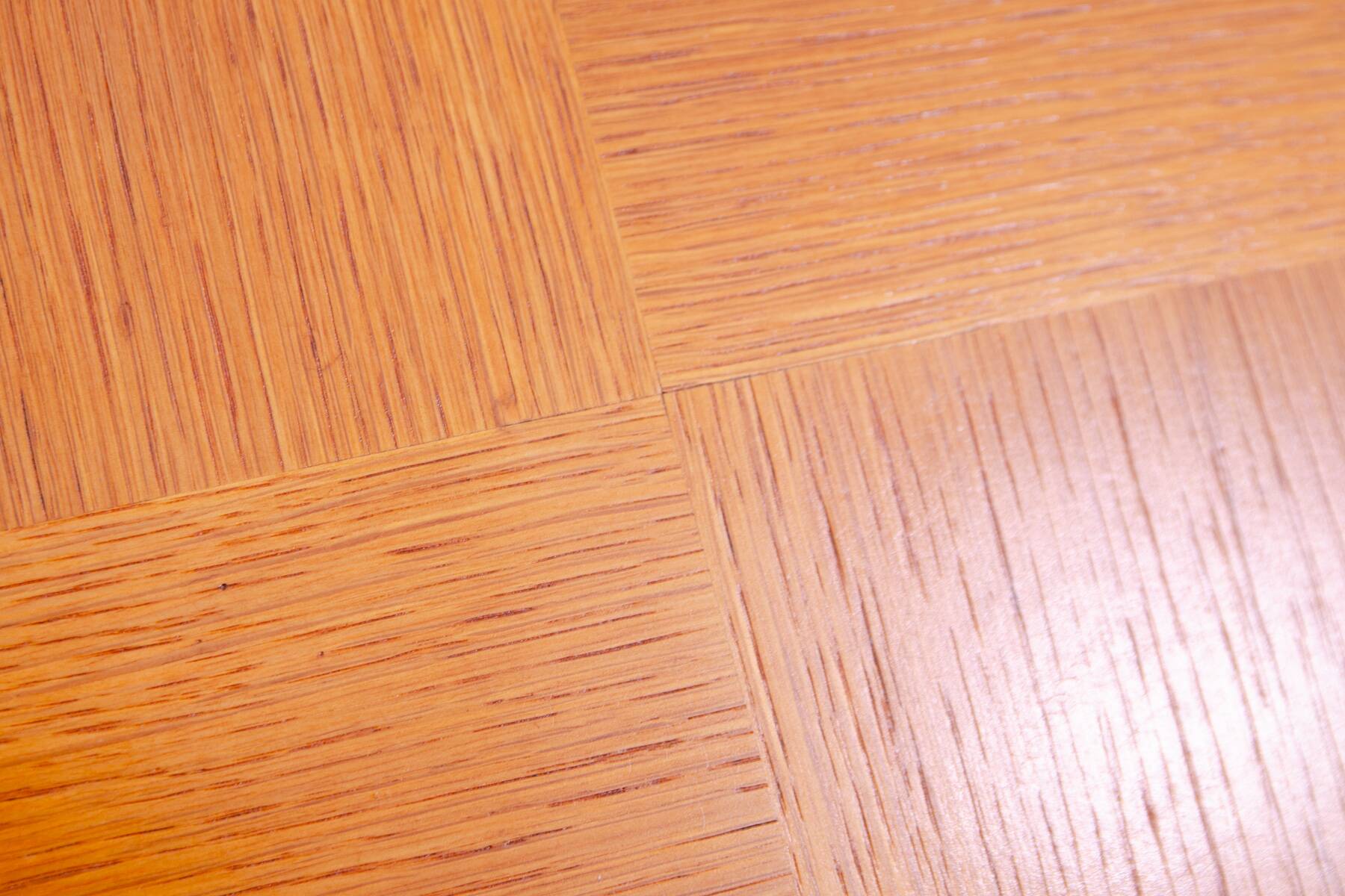 Table Spider par Jindřich Halabala rénovée, années 1930