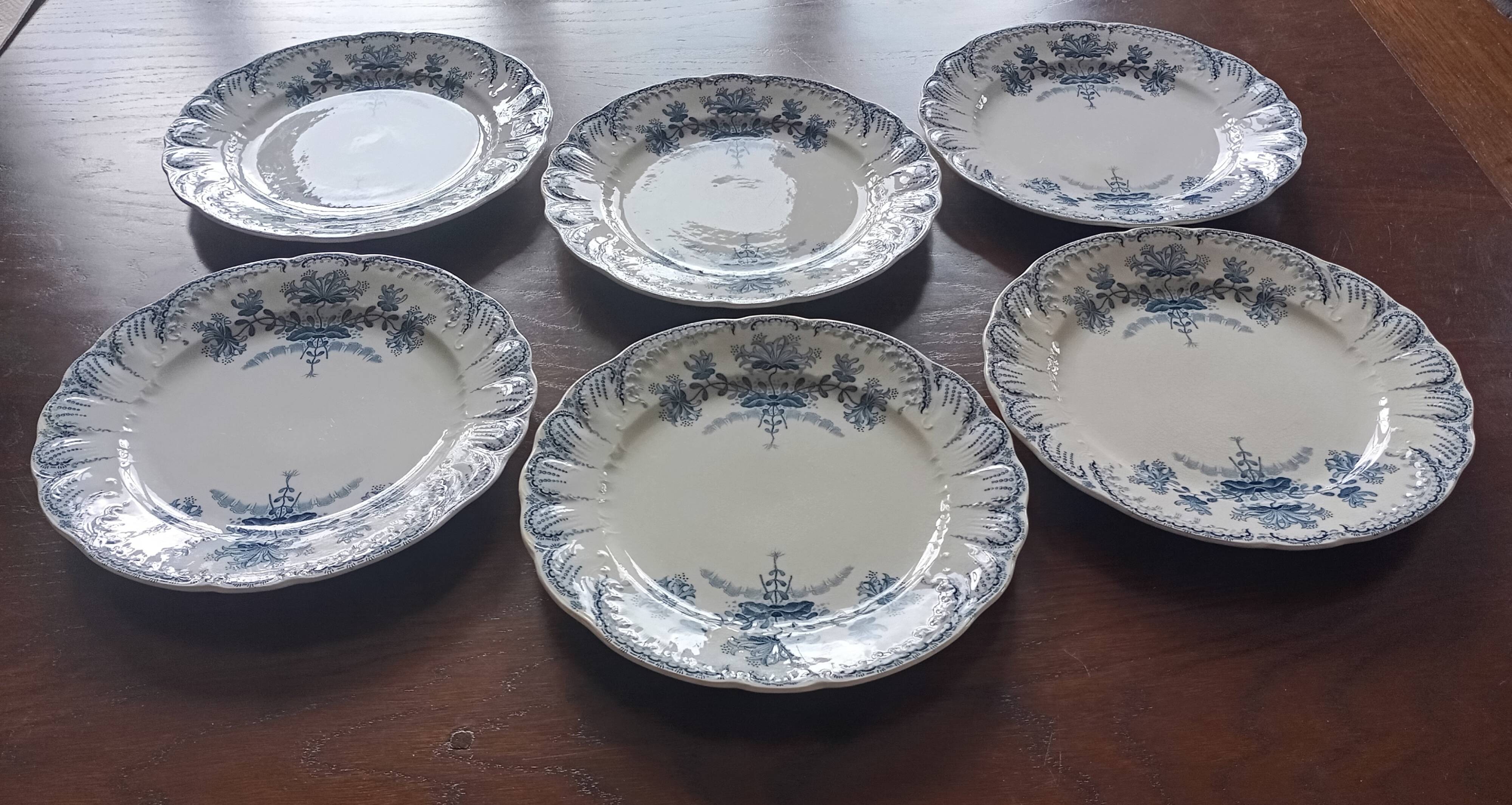 Flat plates ironstone St Amand Hamage 'Regency'