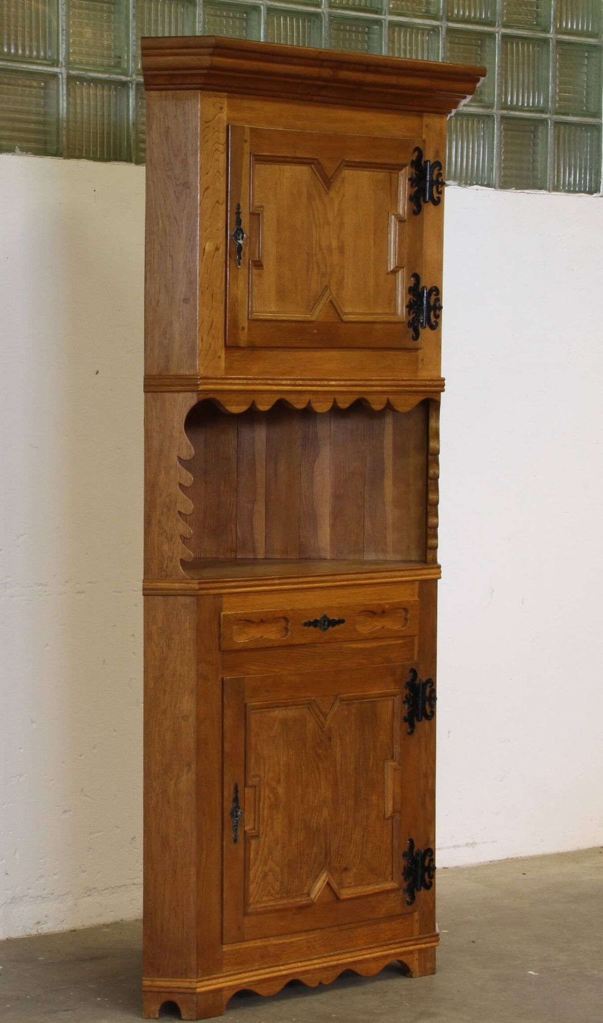 Vintage 1960s Corner Cabinet in Solid Oak style of Kjærnulf, Danish Modern