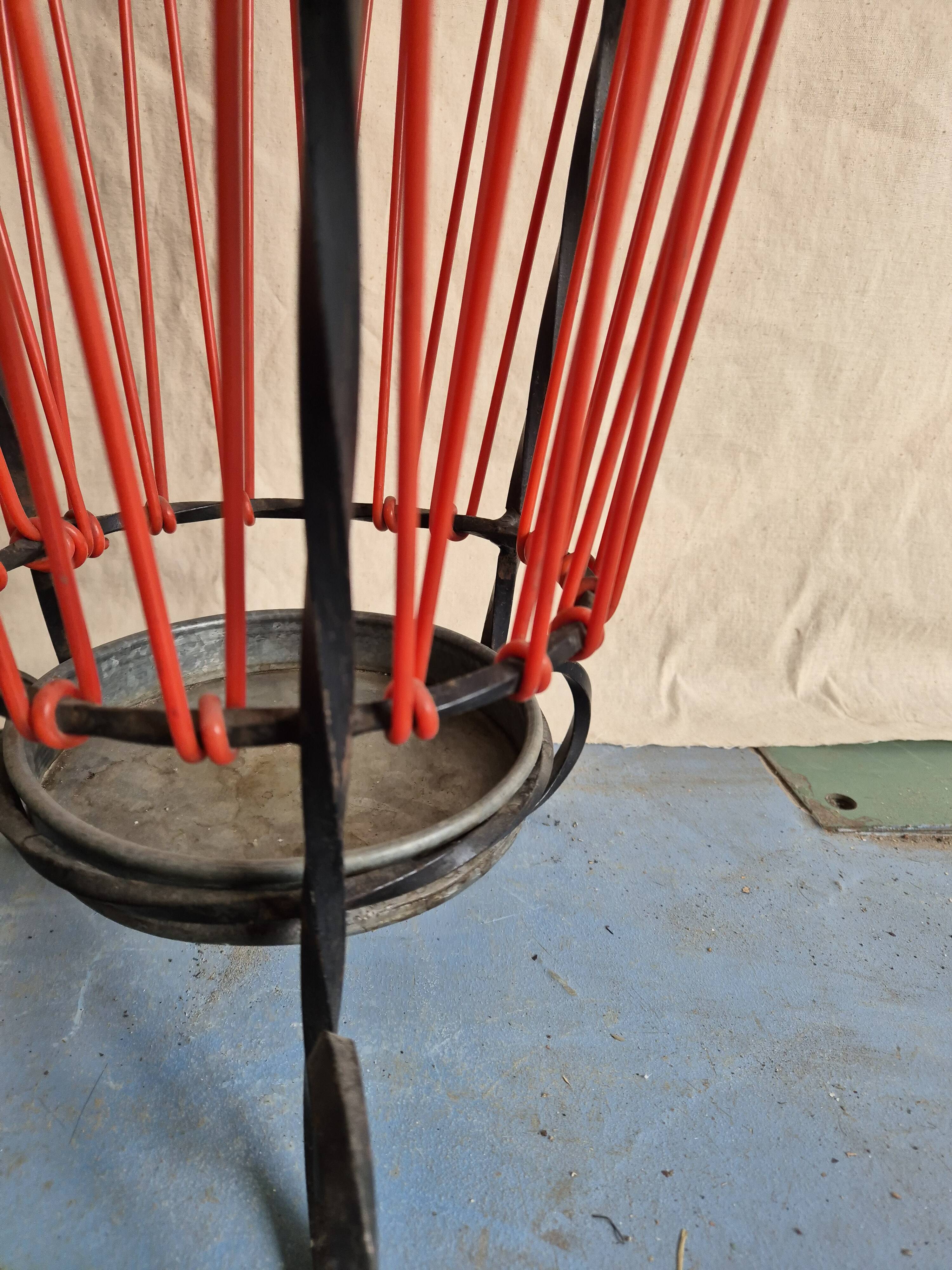 Porte parapluie en scoubidou