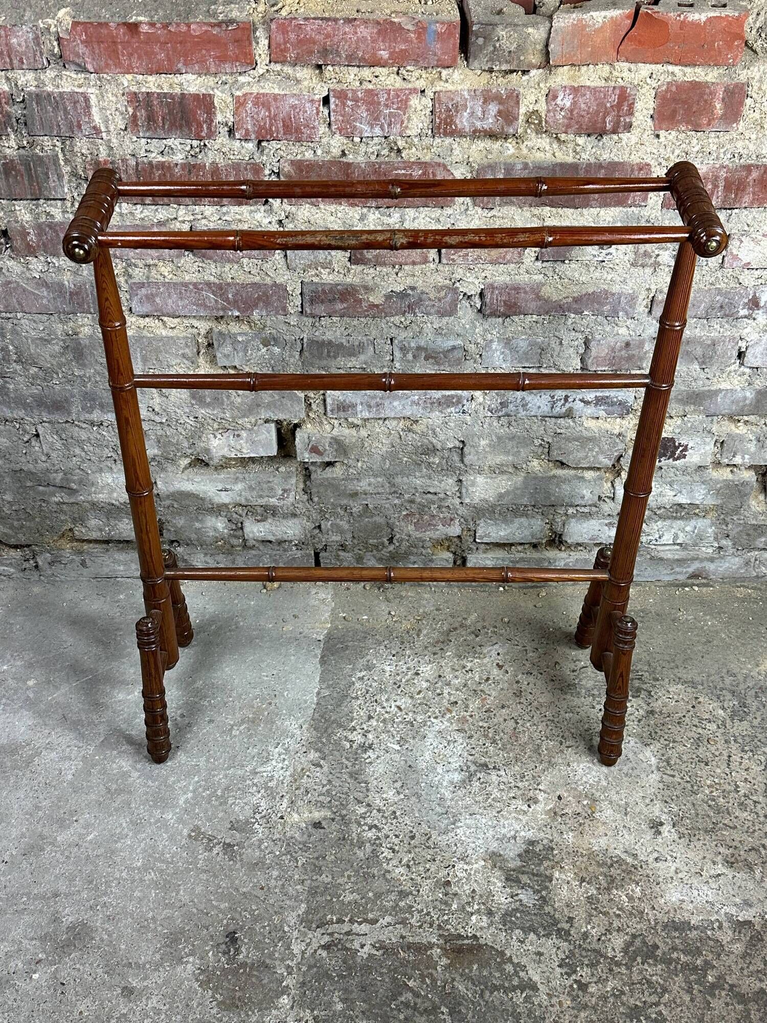 1900s bamboo style wooden towel rack