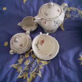 Tea and cake service