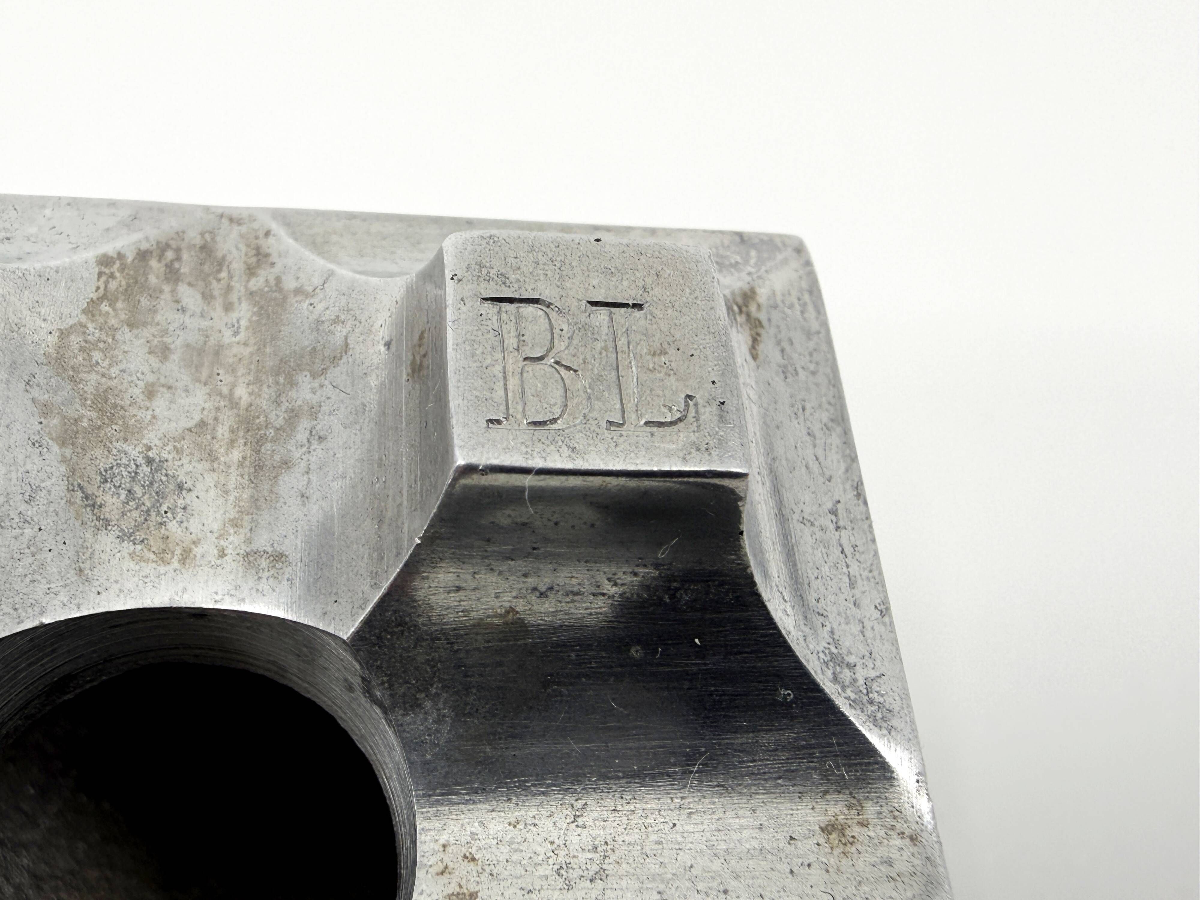 Ultima Ashtray 15 • Design by Ljungberg & Bäckström • 1960-70 • signed BL
