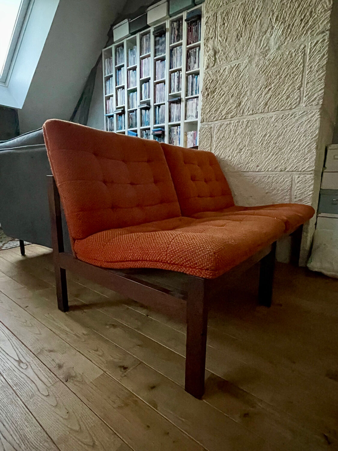 Paire chauffeuses scandinaves vintage