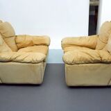 Vintage pair of leather armchairs by Ammannati and Vitelli for Brunati, Italy 1970s.